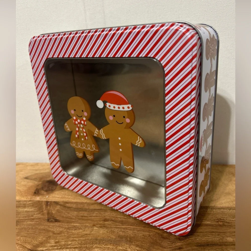 NEW Gingerbread Boy & Girl Cookie Candy Tin Christmas 8.25”